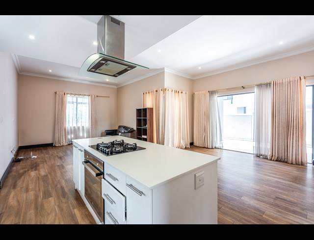 4 BEDROOM TOWNHOUSE FOR SALE IN BROADACRES